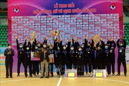 Futsal nữ Thái Sơn Nam giành ngôi vô địch mùa giải đầu tiên