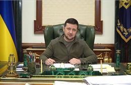 Tổng thống Ukraine hy vọng giải quyết xung đột thông qua đối thoại
