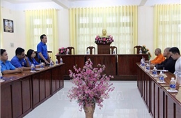 Hội Liên hiệp Thanh niên Việt Nam thăm, chúc Tết Chôl Chnăm Thmay tại Cần Thơ