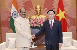 Chủ tịch Hạ viện Cộng hòa Ấn Độ kết thúc tốt đẹp chuyến thăm chính thức Việt Nam