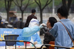 Bắc Kinh đối mặt nguy cơ bùng phát mạnh dịch COVID-19