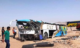 Lật xe khách tại Ai Cập, hàng chục người bị thương