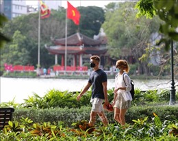 Du lịch Việt Nam: Lượng khách nội địa và quốc tế đến Hà Nội đều tăng
