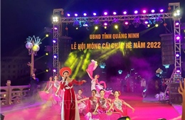 Vùng biên Quảng Ninh sôi động hoạt động du lịch chào hè