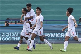 U23 Myanmar thắng U23 Philippines bằng lối chơi nhanh, kỹ thuật