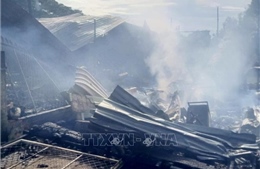 Hỏa hoạn thiêu rụi 3 căn nhà ở An Giang