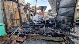 Vụ hỏa hoạn ở Châu Đốc, An Giang: Thăm hỏi, hỗ trợ các gia đình có nhà bị cháy