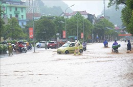 Sơn La: Nhiều tuyến đường ngập sâu do mưa lớn kéo dài