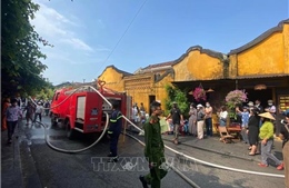 Kịp thời dập tắt đám cháy ngôi nhà ở phố cổ Hội An
