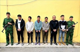 Bắt nhóm đối tượng đưa người nhập cảnh trái phép vào Việt Nam