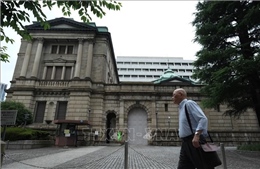 Ngân hàng trung ương Nhật Bản tiếp tục duy trì lãi suất âm