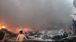 Bình Dương: Khống chế thành công vụ cháy tại kho phế liệu