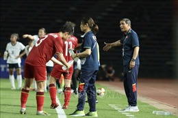 HLV Mai Đức Chung yêu cầu học trò tập trung tuyệt đối cho trận chung kết