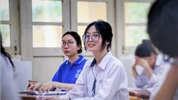 Kỳ thi tốt nghiệp THPT 2023: Dự báo có thể mưa, thí sinh Hà Nội chủ động để không bị muộn giờ thi  