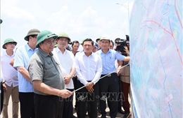 Thủ tướng khảo sát dự án giao thông trọng điểm của tỉnh Ninh Bình