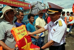 Ninh Thuận: Tạo động lực để ngư dân vươn khơi bám biển