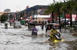 Mưa lũ ảnh hưởng tới hơn 4.000 hộ dân ở Campuchia