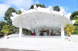 Thủ tướng dâng hương tưởng niệm Cụ Phó bảng Nguyễn Sinh Sắc
