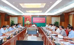 Đề nghị Bộ Chính trị, Ban Bí thư xem xét, thi hành kỷ luật Ban Thường vụ Tỉnh ủy Quảng Ninh và một số cá nhân