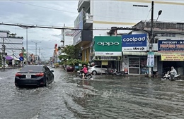 Cà Mau: Ứng phó với mưa lớn kết hợp triều cường dâng cao gây ngập cục bộ
