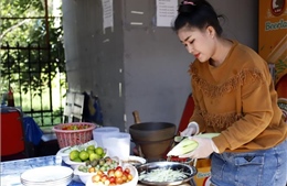 Tam Mak Houng - Món ăn dễ nghiện và khó quên của Lào