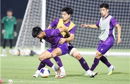 VCK U23 châu Á 2024: HLV Hoàng Anh Tuấn tính toán để có đội hình tốt nhất cho trận Tứ kết