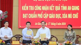 Kiểm tra công nhận đạt chuẩn phổ cập giáo dục, xóa mù chữ tại An Giang