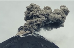 Núi lửa Tungurahua ở Ecuador ghi nhận hoạt động địa chấn tăng cao