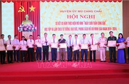 Phát huy vai trò nêu gương qua Chương trình &#39;Ngày cuối tuần cùng dân&#39;