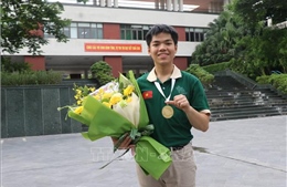 Gặp gỡ &#39;Chàng trai Vàng&#39; Olympic Hóa học quốc tế
