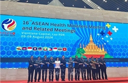 Bộ trưởng Đào Hồng Lan dự Hội nghị Bộ trưởng Y tế ASEAN và các Hội nghị liên quan