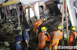 20 người có thể thiệt mạng trong vụ sập nhà tại Ấn Độ