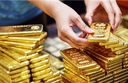 Giá vàng thế giới giảm 0,7%