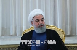 Iran quyết xuất khẩu dầu thô bất chấp biện pháp trừng phạt của Mỹ 