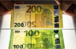 ECB phát hành tờ 100 và 200 euro mới với tính bảo mật cao hơn