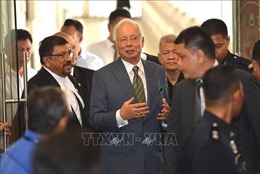 Cựu Thủ tướng Malaysia Najib Razak chính thức bị buộc tội lạm quyền và rửa tiền