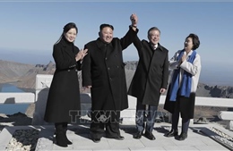 Thượng đỉnh liên Triều: Tổng thống Moon Jae-in trở về sau chuyến thăm lịch sử