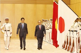 Trọng thị Lễ đón chính thức Thủ tướng Nguyễn Xuân Phúc tại Tokyo, Nhật Bản