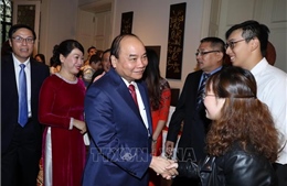 Thủ tướng Nguyễn Xuân Phúc gặp cộng đồng người Việt tại Bỉ