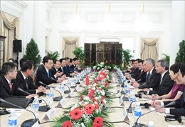 Trung Quốc và Singapore ký kết 11 bản ghi nhớ về hợp tác song phương