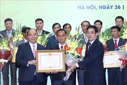 Thủ tướng trao thưởng cho các tổ chức và cá nhân có thành tích xuất sắc về tam nông
