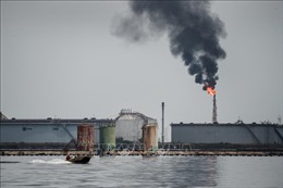 Venezuela và Iran tiếp tục trao đổi dầu thô nặng lấy khí ngưng tụ