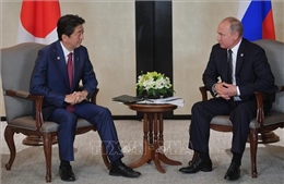 Thủ tướng Nhật Bản gặp Tổng thống Nga thúc đẩy giải quyết tranh chấp lãnh thổ