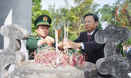 Đoàn Bộ Tư lệnh Bộ đội Biên phòng và tỉnh Quảng Ninh dâng hương tưởng niệm liệt sỹ tại Pò Hèn