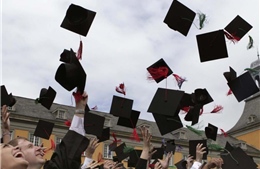 Maldives miễn học phí bậc đại học