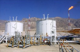 Iran dọa đóng cửa eo biển Hormuz nếu xuất khẩu dầu mỏ bị cản trở