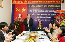 Chủ tịch Mặt trận Tổ quốc làm việc với Hội Bảo trợ người khuyết tật và trẻ mồ côi Việt Nam