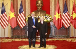 Tổng Bí thư, Chủ tịch nước Nguyễn Phú Trọng tiếp Tổng thống Mỹ Donald Trump