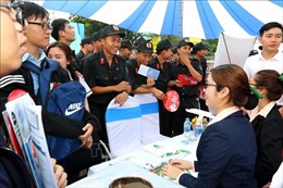 Hơn 20.000 vị trí làm việc được giới thiệu tuyển dụng tại sàn giao dịch việc làm Thành phố Hồ Chí Minh