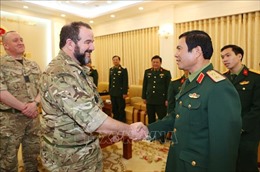 Việt Nam - Anh tăng cường hợp tác trong lĩnh vực quân y gìn giữ hòa bình